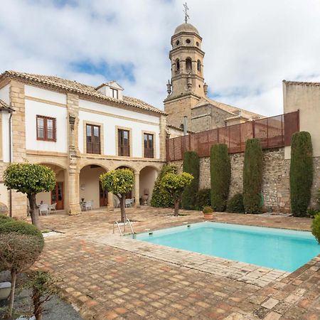 Hotel Puerta De La Luna Baeza Ngoại thất bức ảnh