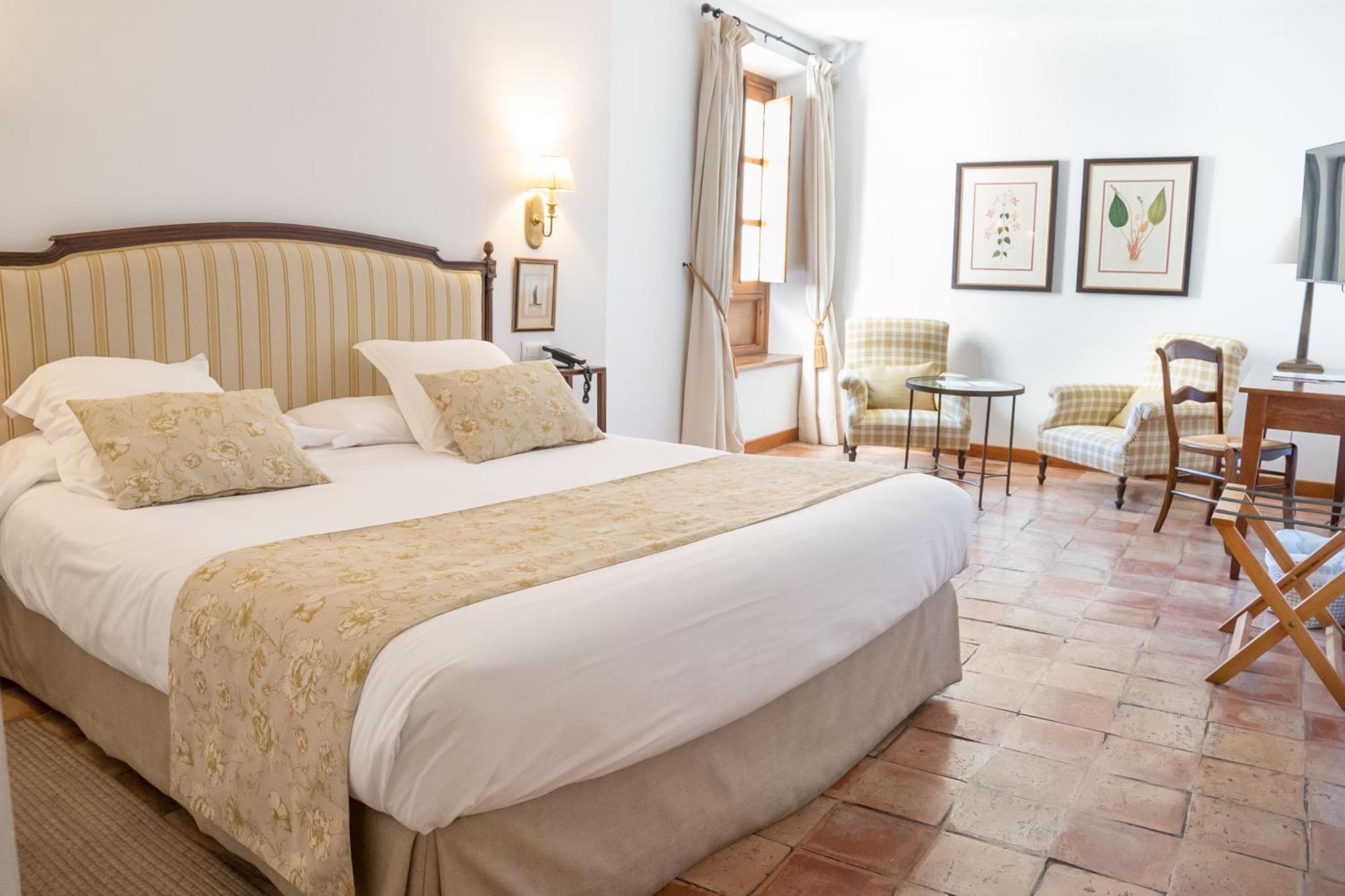 Hotel Puerta De La Luna Baeza Ngoại thất bức ảnh