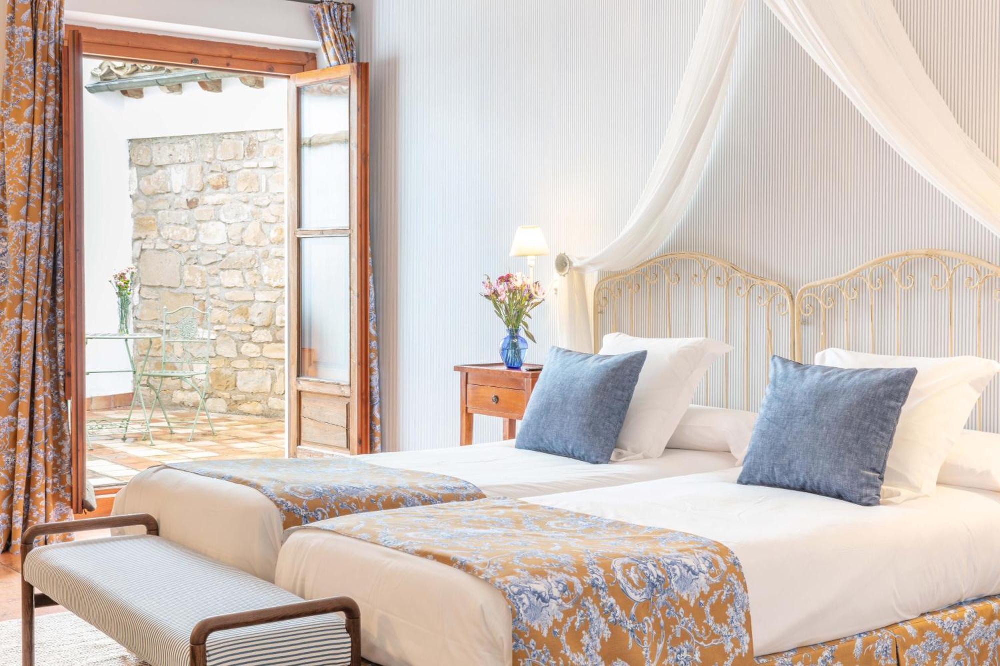 Hotel Puerta De La Luna Baeza Ngoại thất bức ảnh